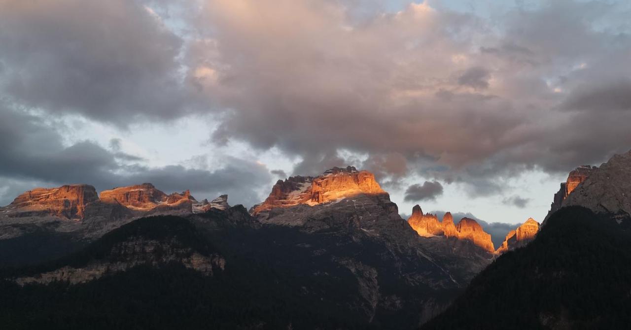 Fogajard Lovely Chalet Madonna di Campiglio Exterior foto